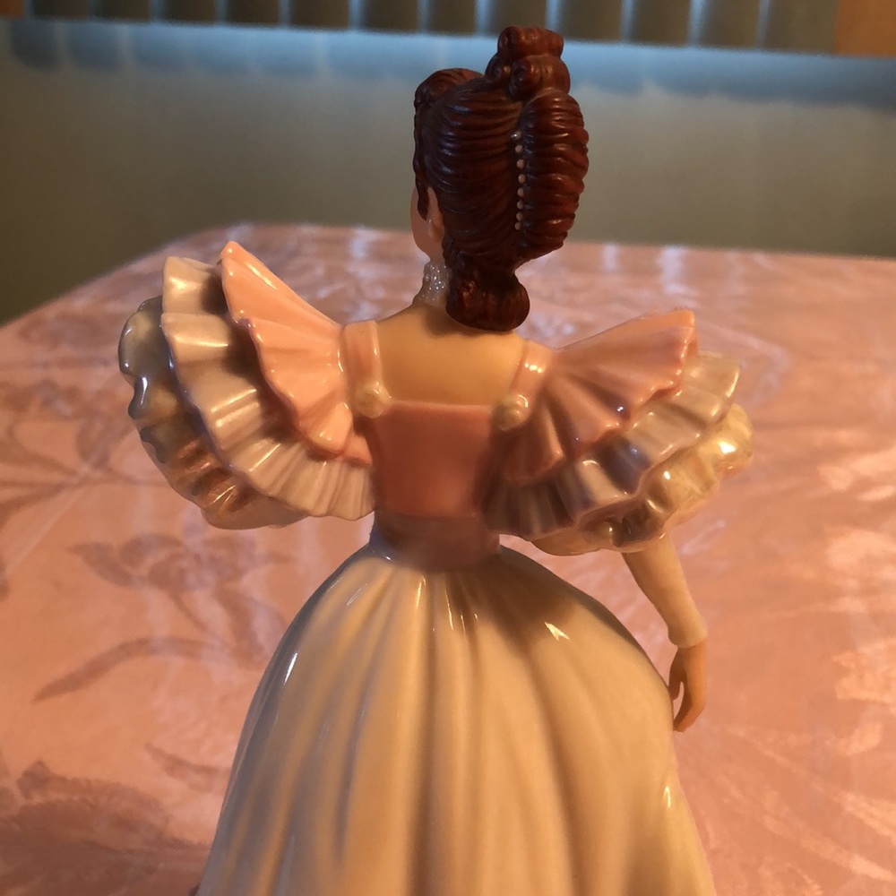 Lenox porcelain doll ivory and pink doll - Picture 6 of 9